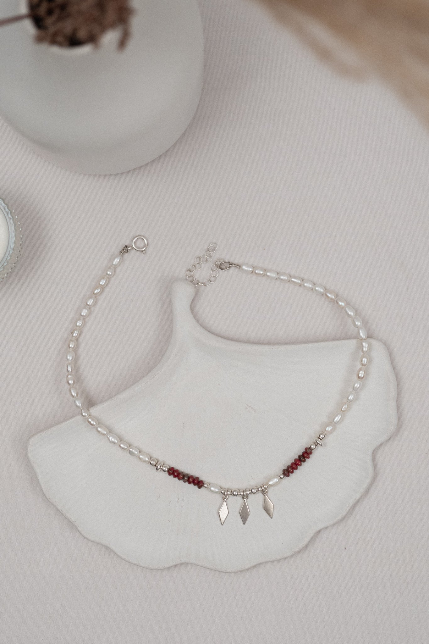 Prince Necklace | Red