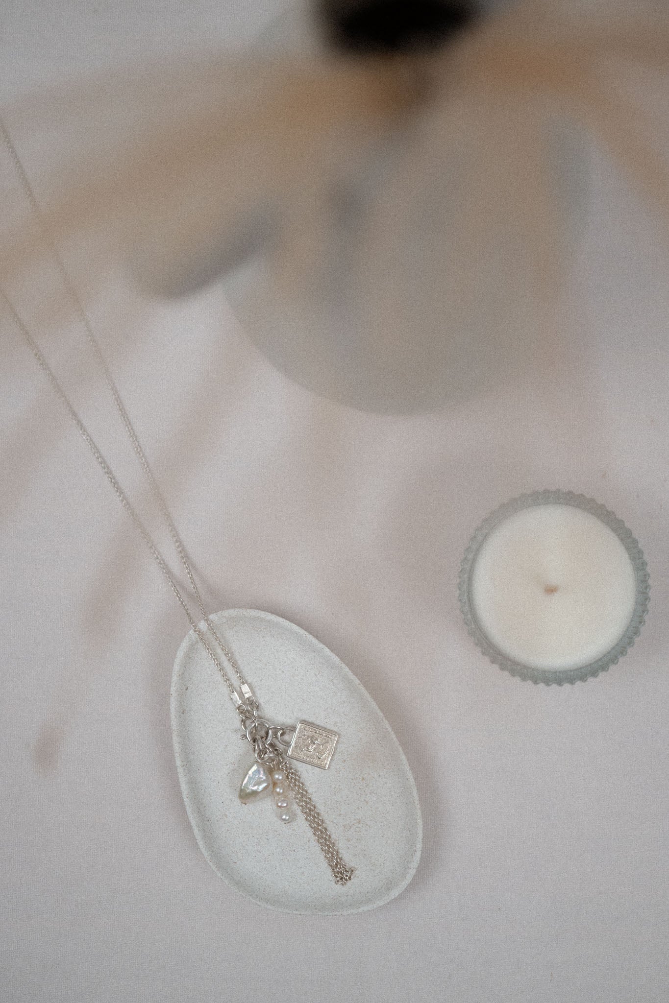 Arena Necklace | White